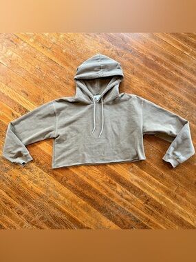 Topshop Cropped Hooded Sweater in Taupe